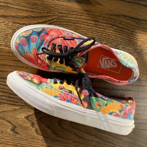VANS Sneakers Peacock Pattern
